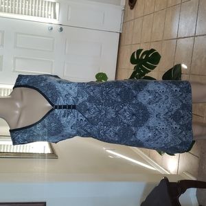 Gerrymandering m brocade burst  stitch neckline